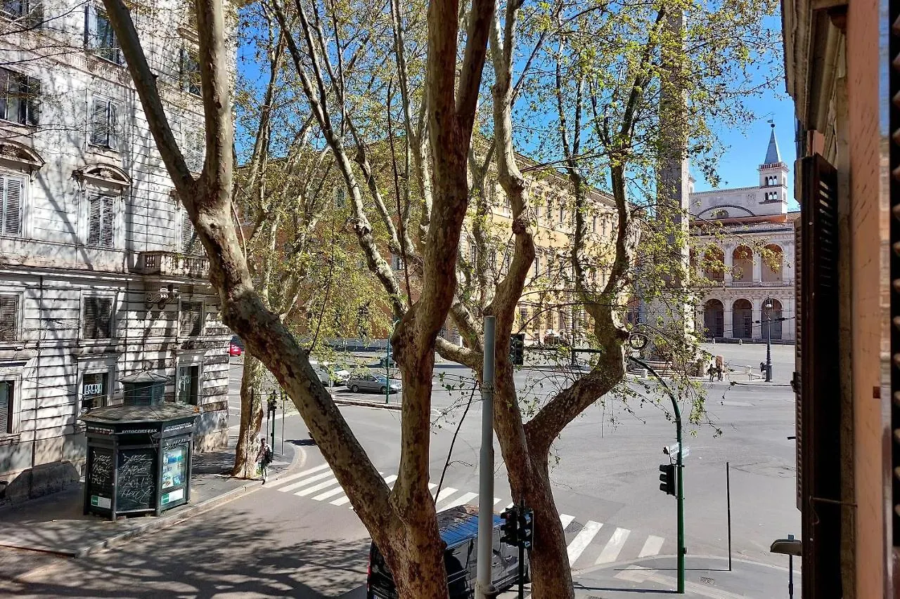 Ych-Sweet Home Near Colosseo Roma Appartamento